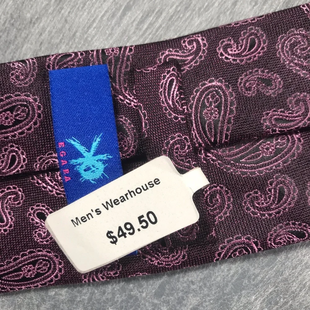 Egara Purple Paisley Men's Tie